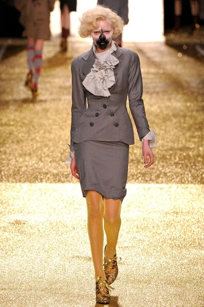 Look 6